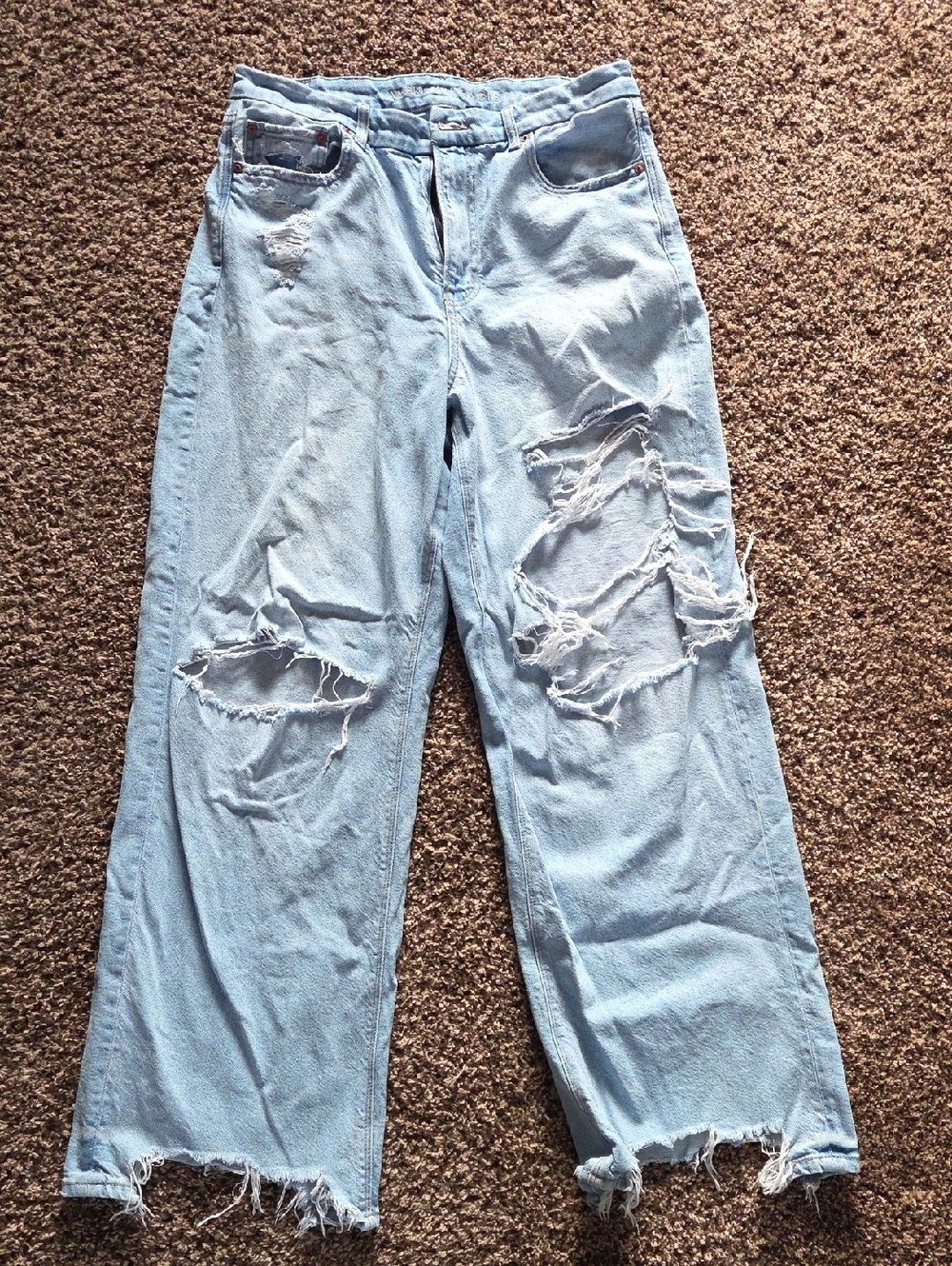American Eagle Outfitters Light Blue Denim Jeans